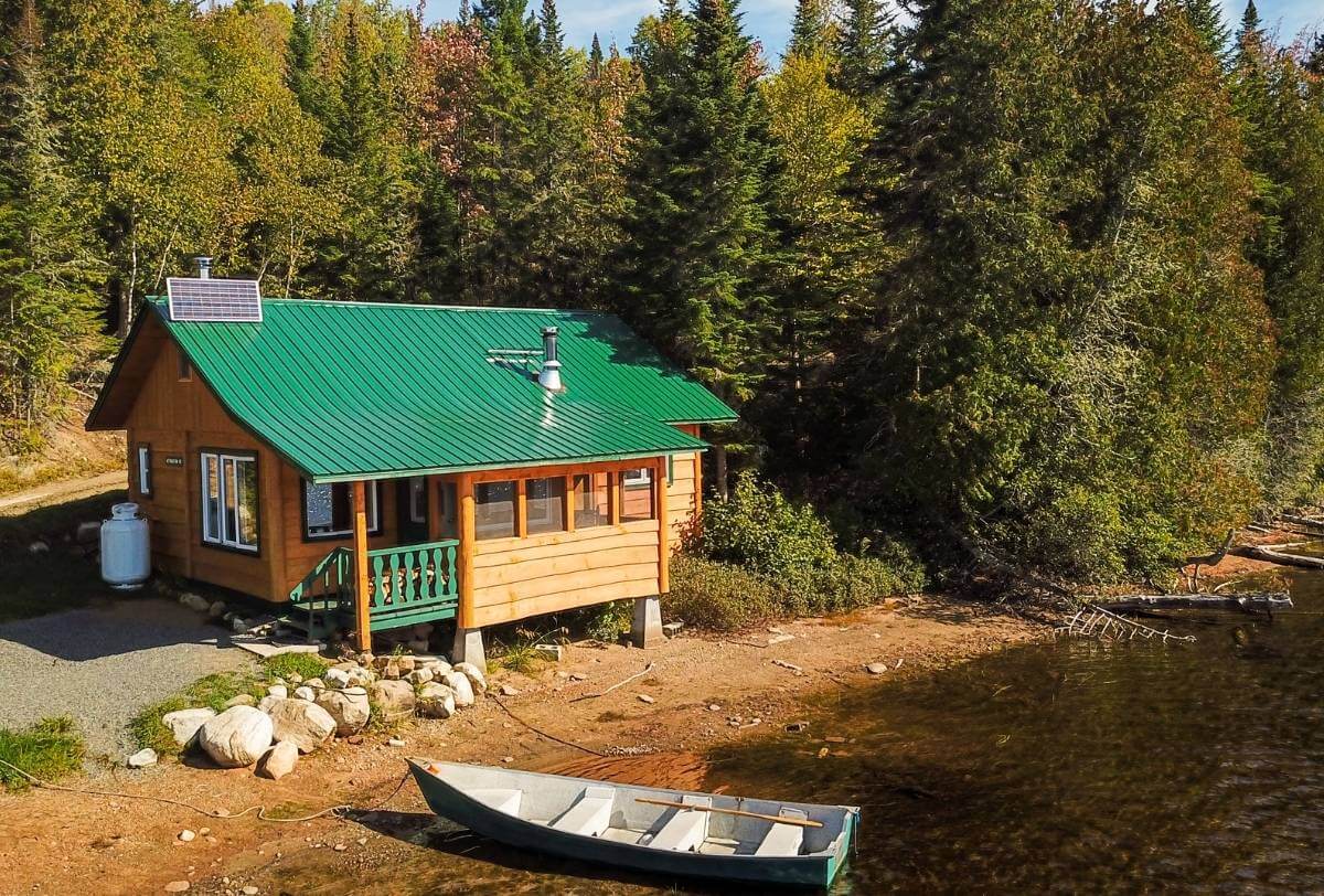 CHALET LAC ATTRACTION 4 — Pourvoirie Club Hosanna – Pourvoirie Club Hosanna