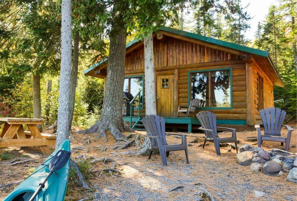 LAC BACOURT CABIN – Pourvoirie Club Hosanna