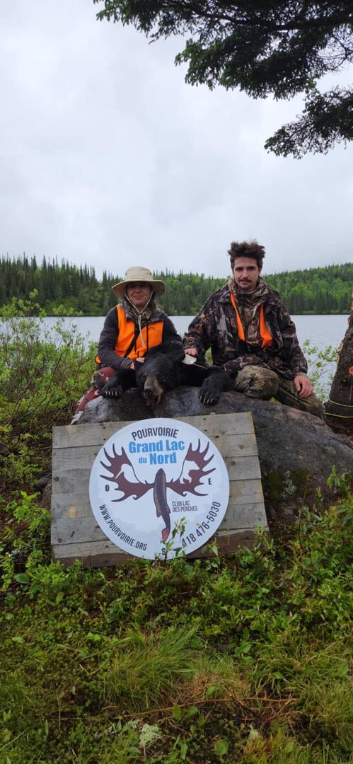 L'OURS NOIR CABIN — Pourvoirie du Grand Lac du Nord – Pourvoirie du Grand Lac du Nord