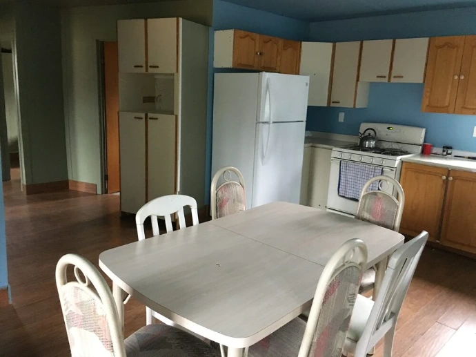 CABIN 8 — Pourvoirie du Lac à l'Ours Blanc – Pourvoirie du Lac à l'Ours Blanc