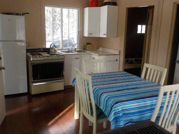 CHALET 9 COUDES – Pourvoirie du Lac à l'Ours Blanc