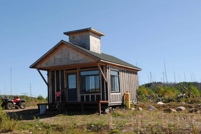 CHALET MORIN – Pourvoirie du Lac à l'Ours Blanc