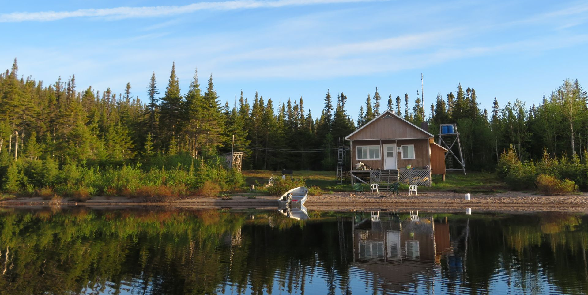 CHALET PIMBINA — Pourvoirie du Lac Holt – Pourvoirie du Lac Holt