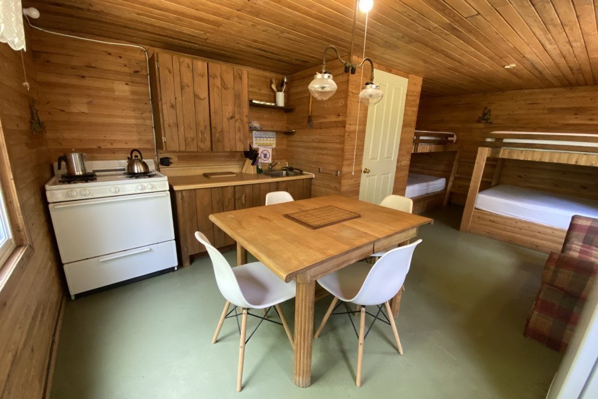 Cabin KINGFISHER CAMP — Pourvoirie du Lac Matchi-Manitou – Pourvoirie du Lac Matchi-Manitou