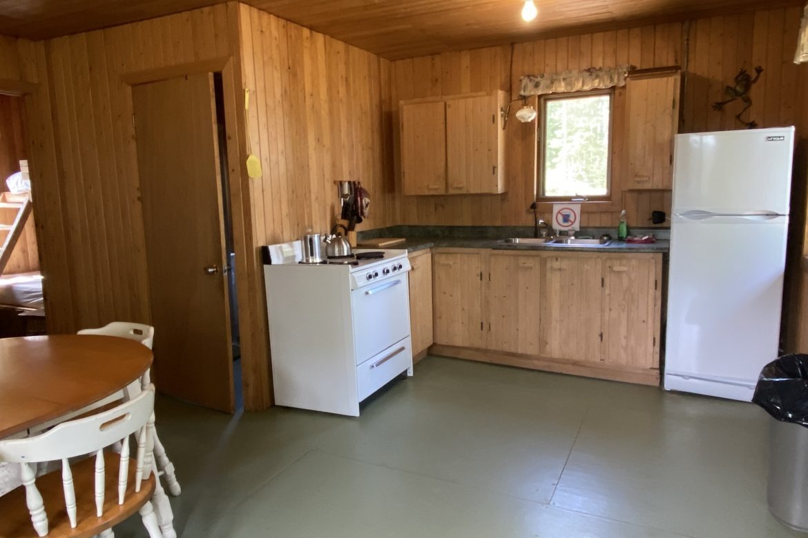 CHALET BALBUZARD – Pourvoirie du Lac Matchi-Manitou