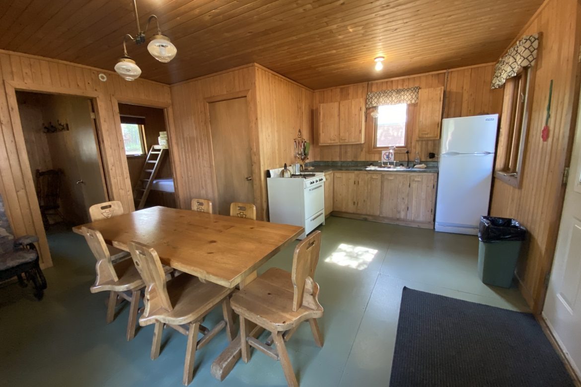 CHALET LE GOÉLAND — Pourvoirie du Lac Matchi-Manitou – Pourvoirie du Lac Matchi-Manitou