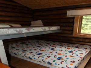 LE COUGAR CABIN – Pourvoirie Fer à Cheval