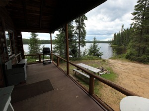 LE COUGAR CABIN – Pourvoirie Fer à Cheval