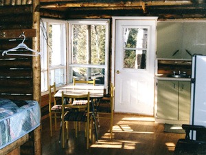 LE LYNX CABIN – Pourvoirie Fer à Cheval