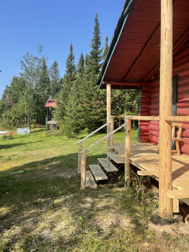 LE PÉKAN CABIN – Pourvoirie Homamo