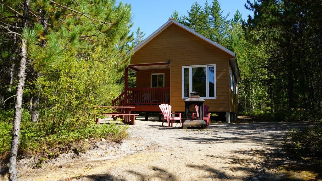 CHALET 11 — Pourvoirie J.E. Goyette – Pourvoirie J.E. Goyette