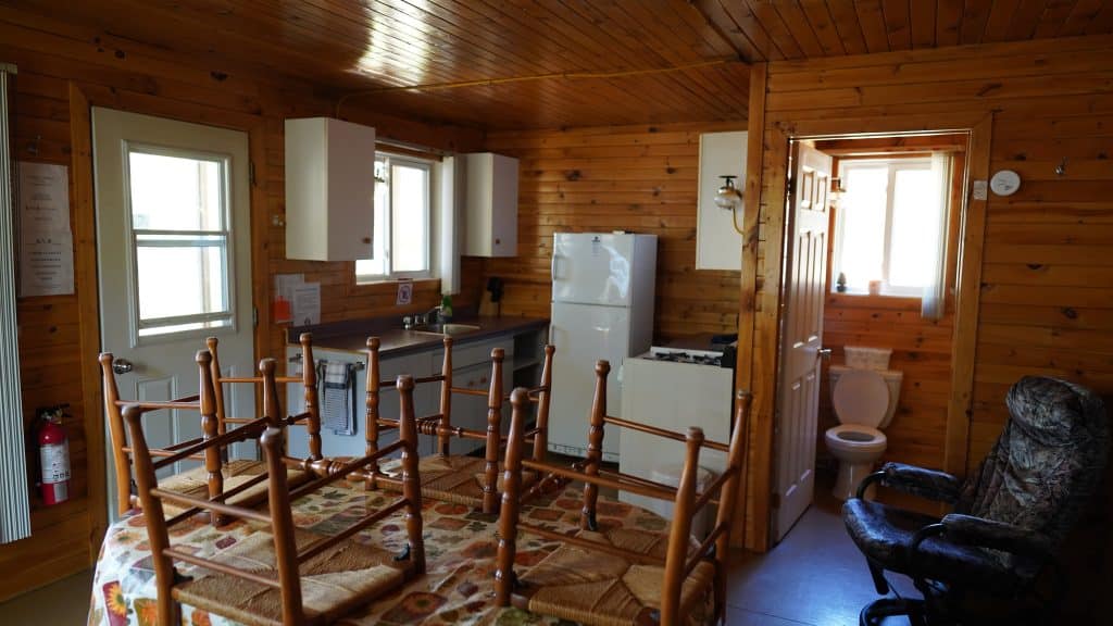 CHALET 12 — Pourvoirie J.E. Goyette – Pourvoirie J.E. Goyette