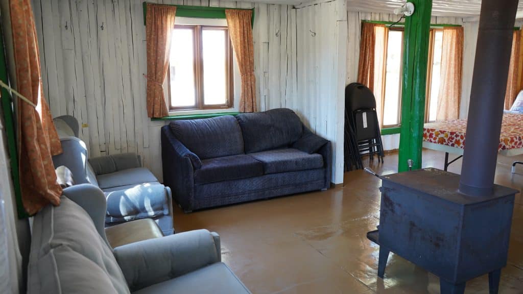 CHALET 2 — Pourvoirie J.E. Goyette – Pourvoirie J.E. Goyette