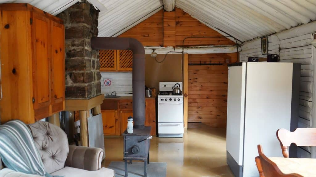 CHALET 3 — Pourvoirie J.E. Goyette – Pourvoirie J.E. Goyette