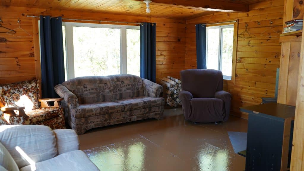 CHALET 6 — Pourvoirie J.E. Goyette – Pourvoirie J.E. Goyette