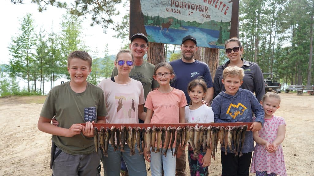 Pêche chez Pourvoirie J.E. Goyette, Mauricie, Québec — photo 2