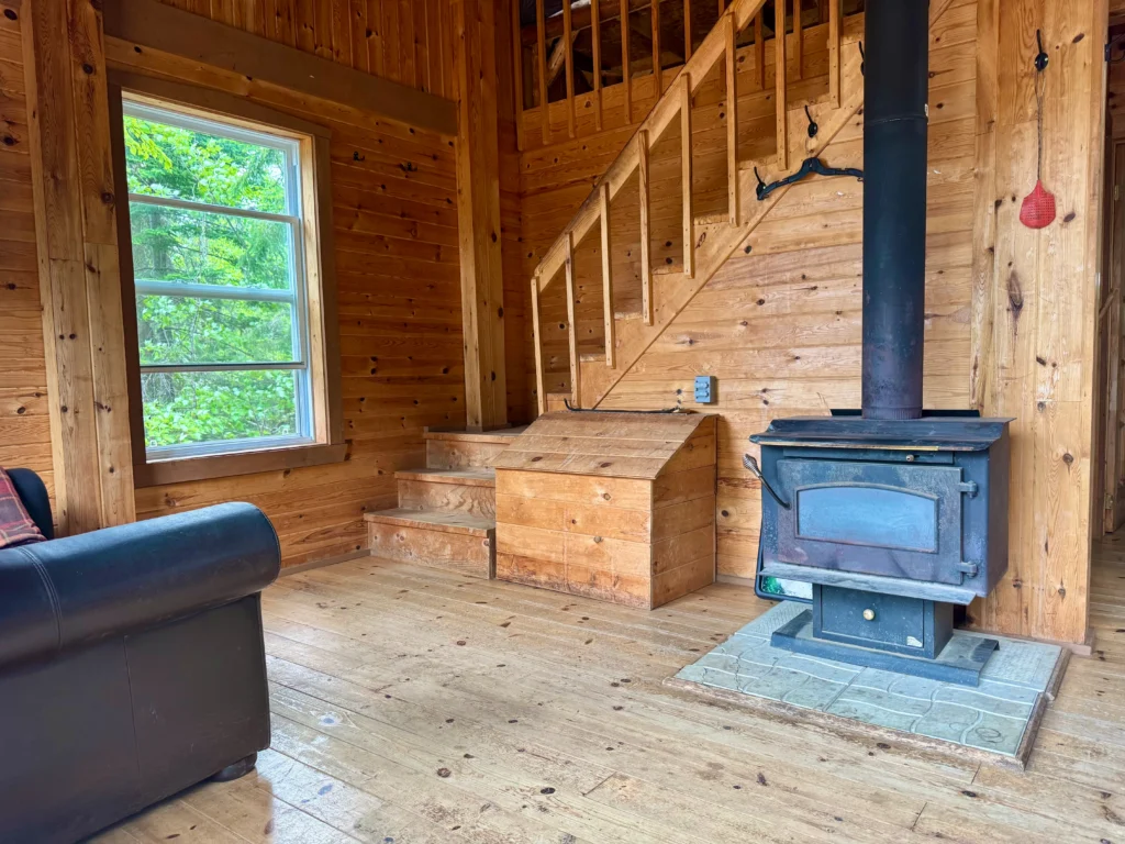 SOUTHERLAND CABIN — Pourvoirie Québec Azimut – Pourvoirie Québec Azimut