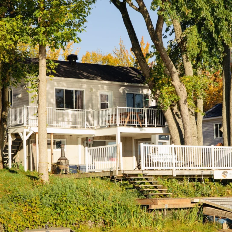 CHALET MORILLON – Service de Guide Roger Gladu