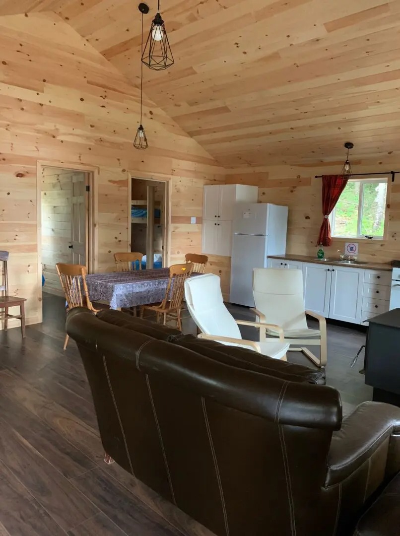 CHOUETTE CABIN – Pourvoirie Waban-Aki