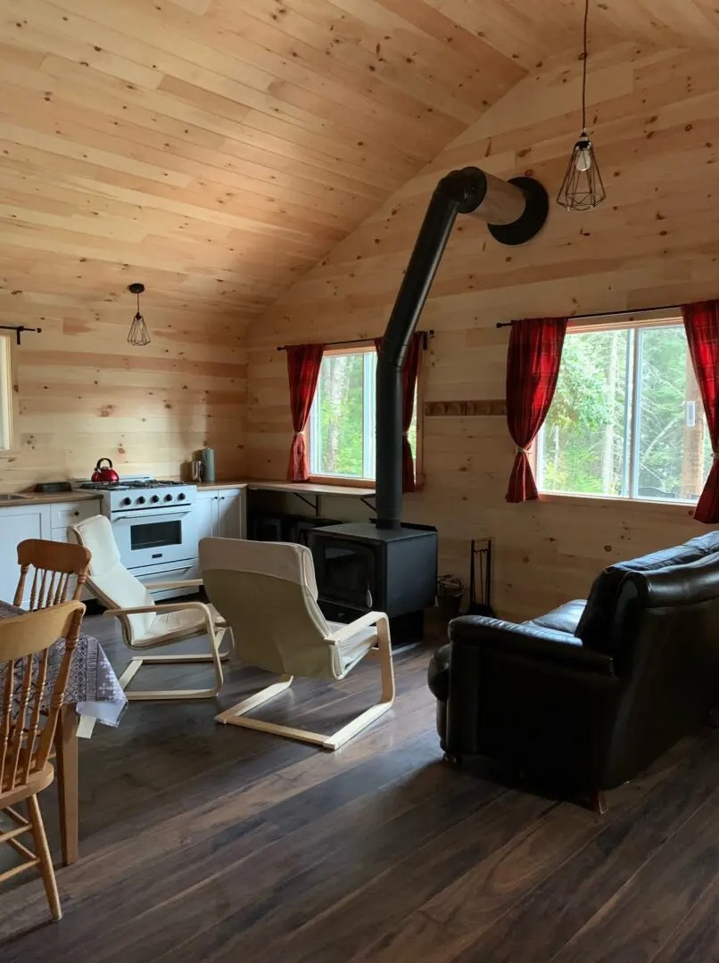 CHOUETTE CABIN – Pourvoirie Waban-Aki