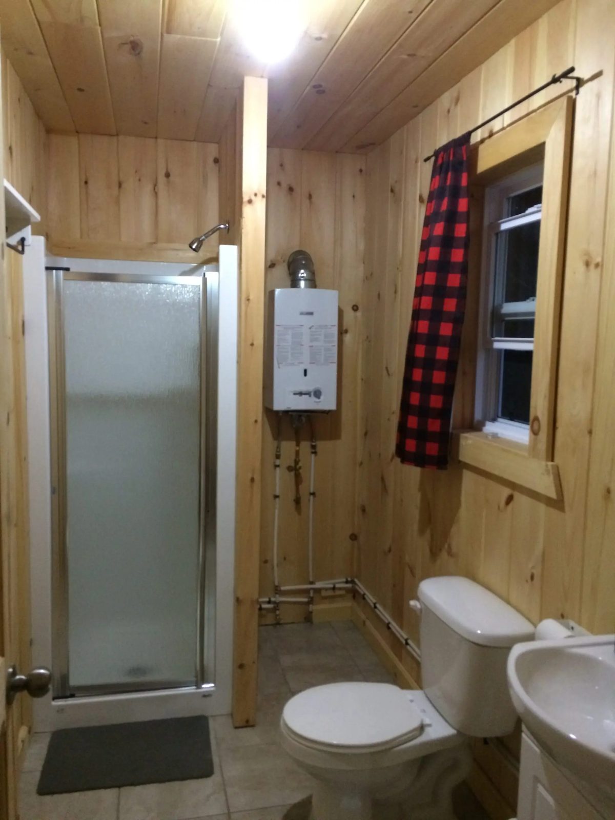 CHALET CROISETTE – Pourvoirie Waban-Aki