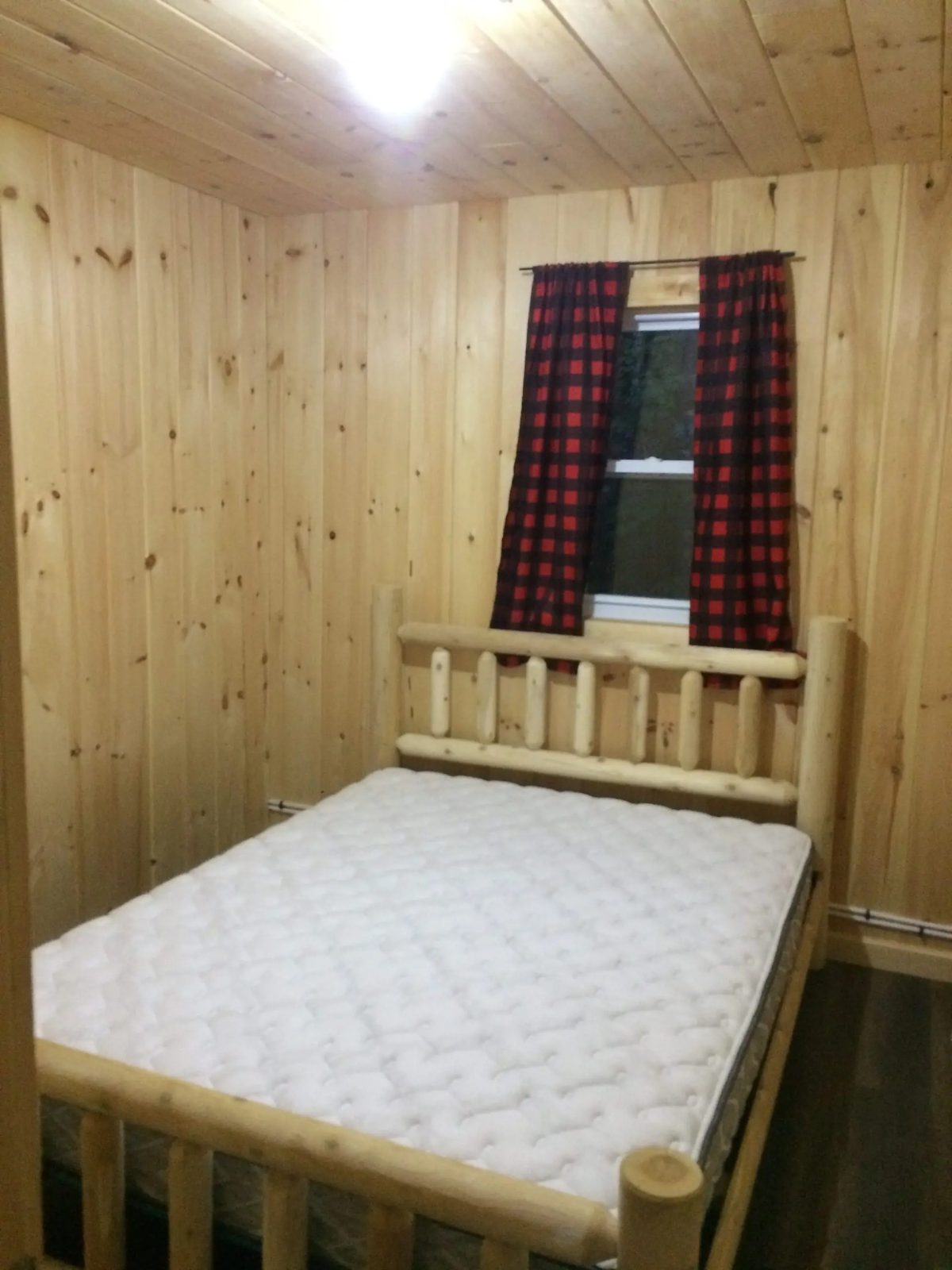 CHALET CROISETTE – Pourvoirie Waban-Aki