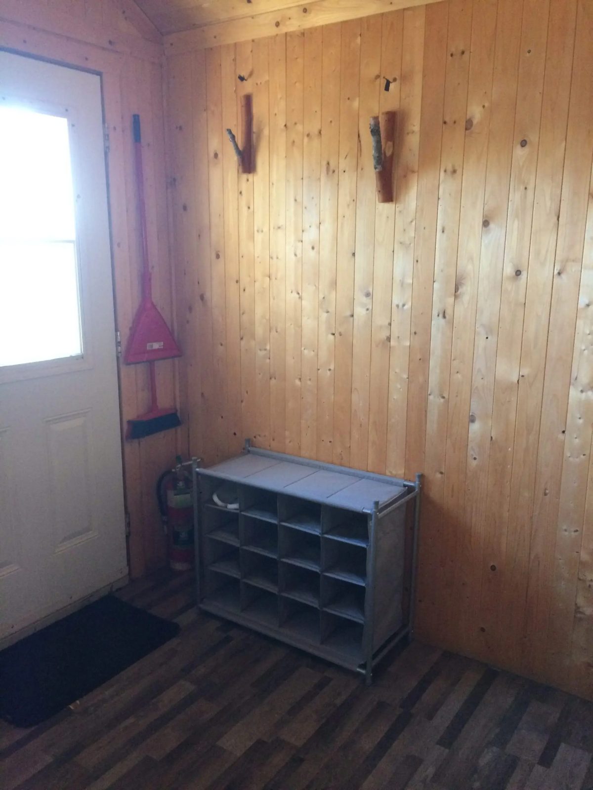 CHALET DU LAC DRAGON – Pourvoirie Waban-Aki