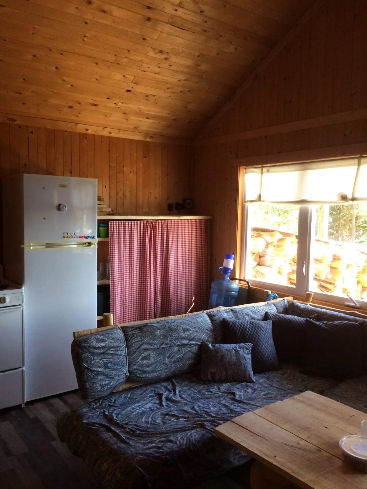 CHALET DU LAC DRAGON – Pourvoirie Waban-Aki