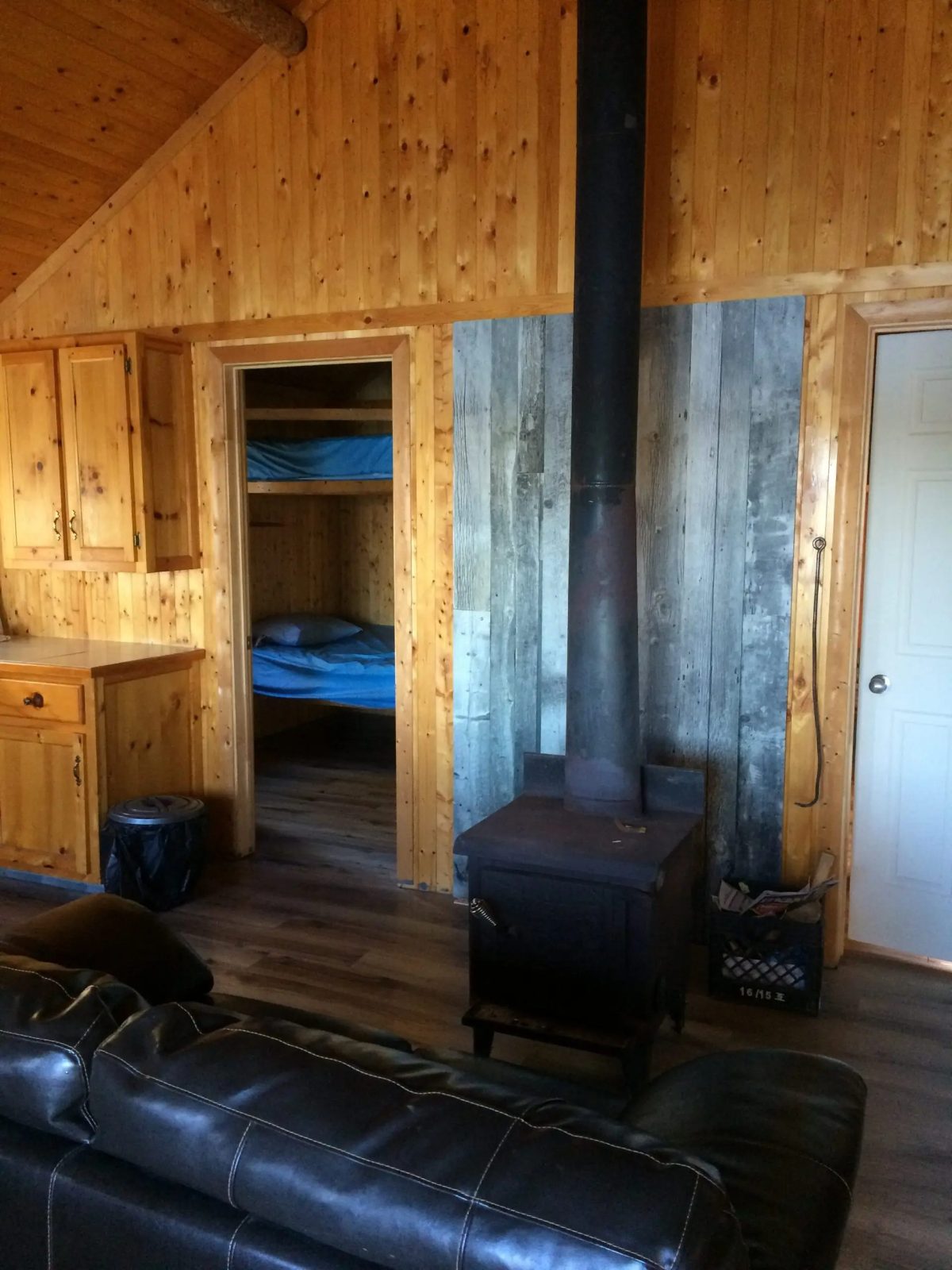 LAC DES ATTELLES CABIN – Pourvoirie Waban-Aki