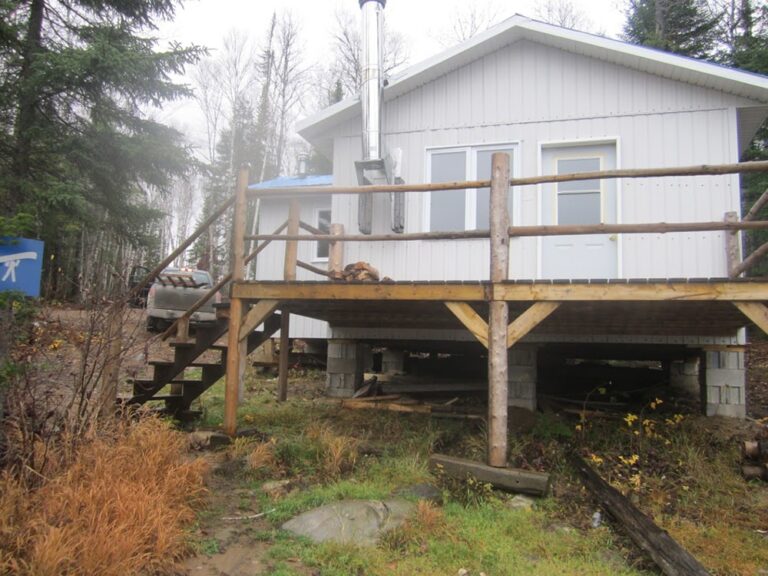 CHALET LE HUARD – Pourvoirie Waban-Aki