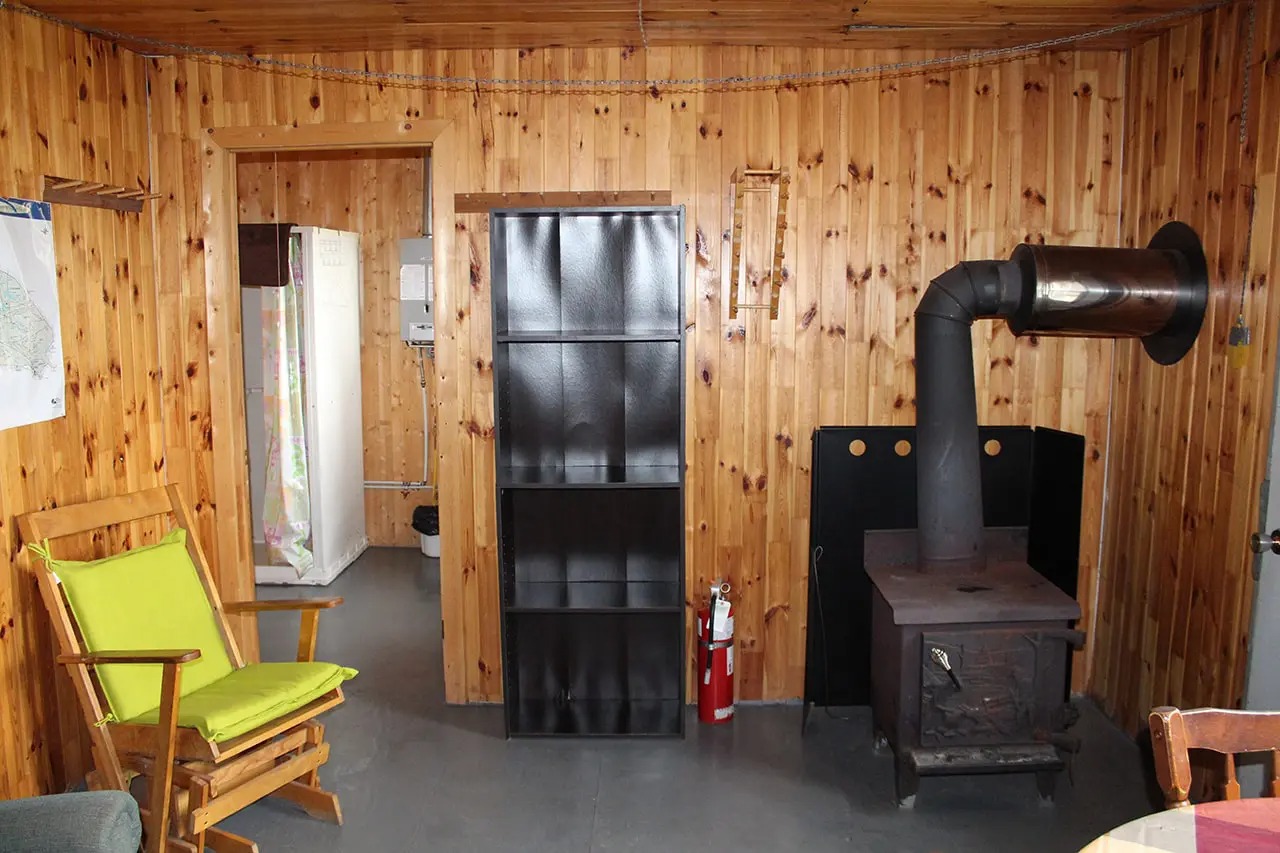 CHALET LE MÉSANGEAI – Pourvoirie Waban-Aki