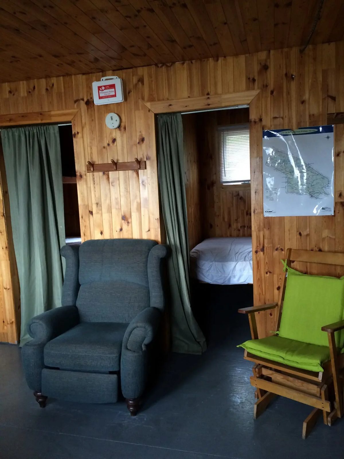 CHALET LE MÉSANGEAI – Pourvoirie Waban-Aki