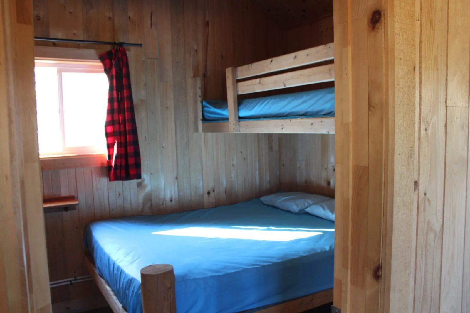 MERÈDE CABIN 2 – Pourvoirie Waban-Aki