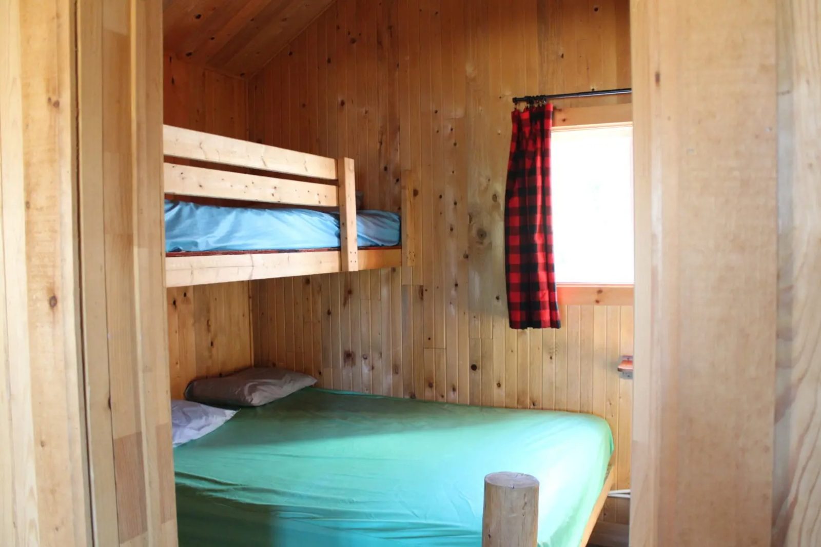 MERÈDE CABIN 2 – Pourvoirie Waban-Aki