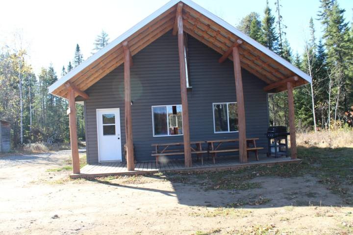 CHALET PEKAN – Pourvoirie Waban-Aki
