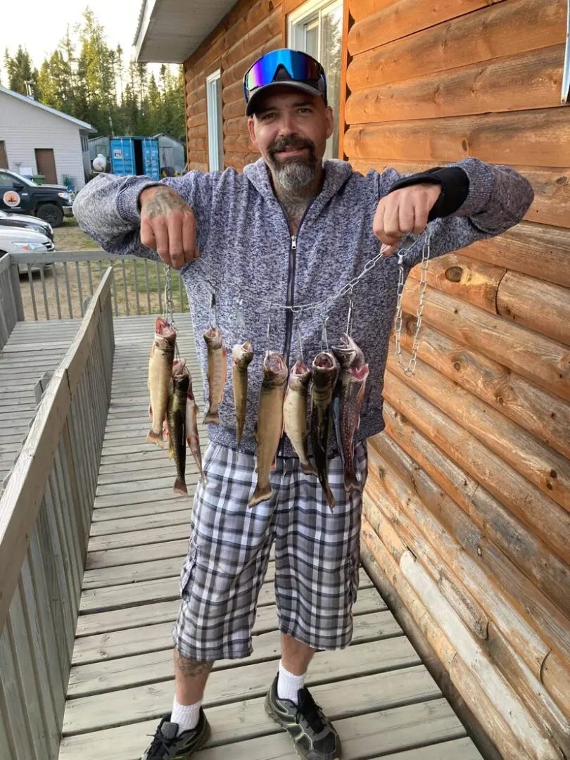 Pêche chez Pourvoirie Waban-Aki, Mauricie, Québec