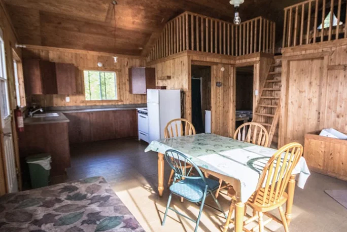 Cabin CAMPS 2 — Pourvoirie WetetNagami Inc. – Pourvoirie WetetNagami Inc.