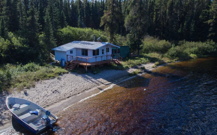 Chalet CAMPS JULIEN — Pourvoirie WetetNagami Inc. – Pourvoirie WetetNagami Inc.