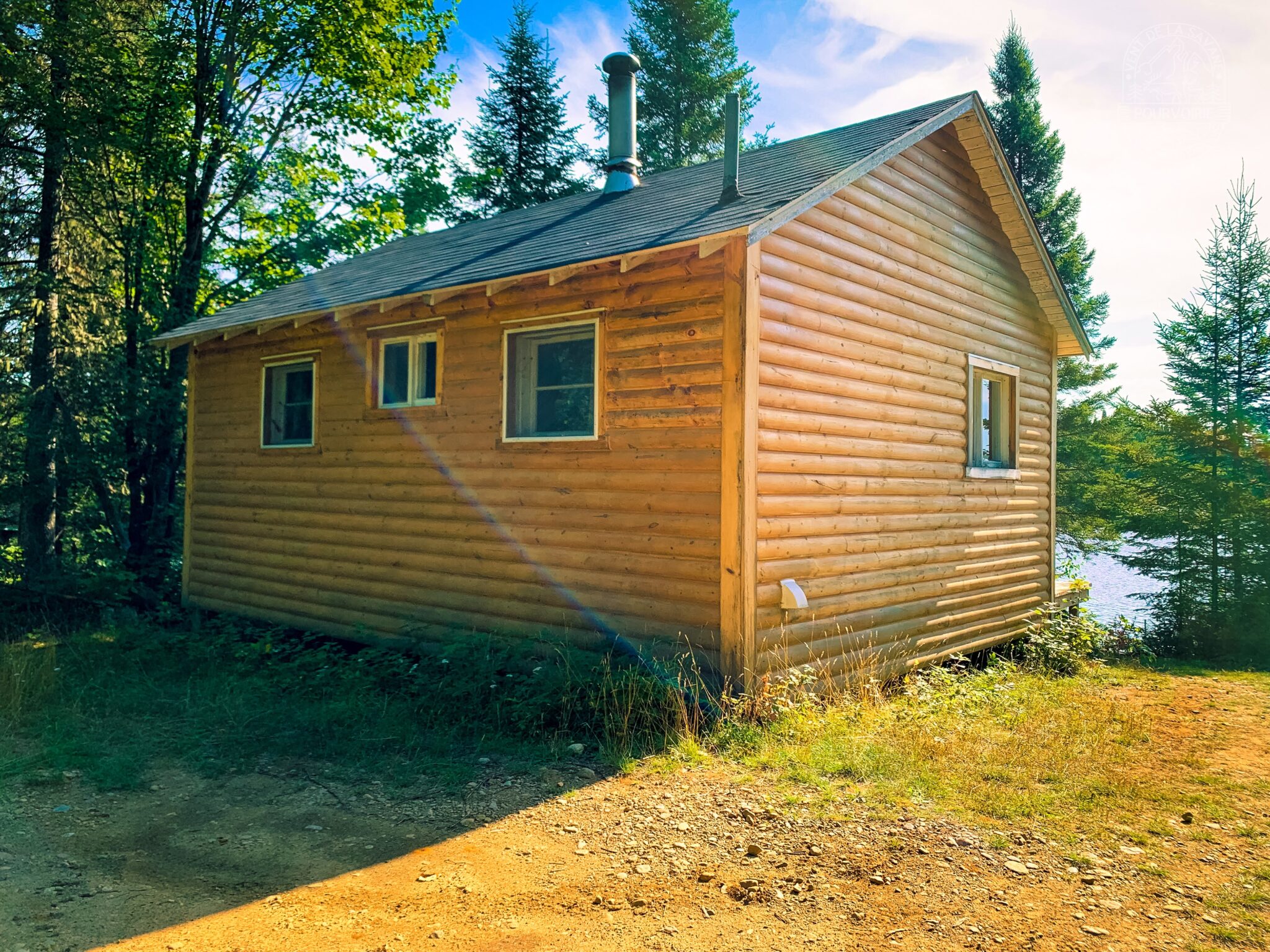 CHALET LES HIRONDELLES — Vent de la Savane – Vent de la Savane
