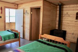 Chalets en bois rond — Big Canon Lake Lodge – Big Canon Lake Lodge