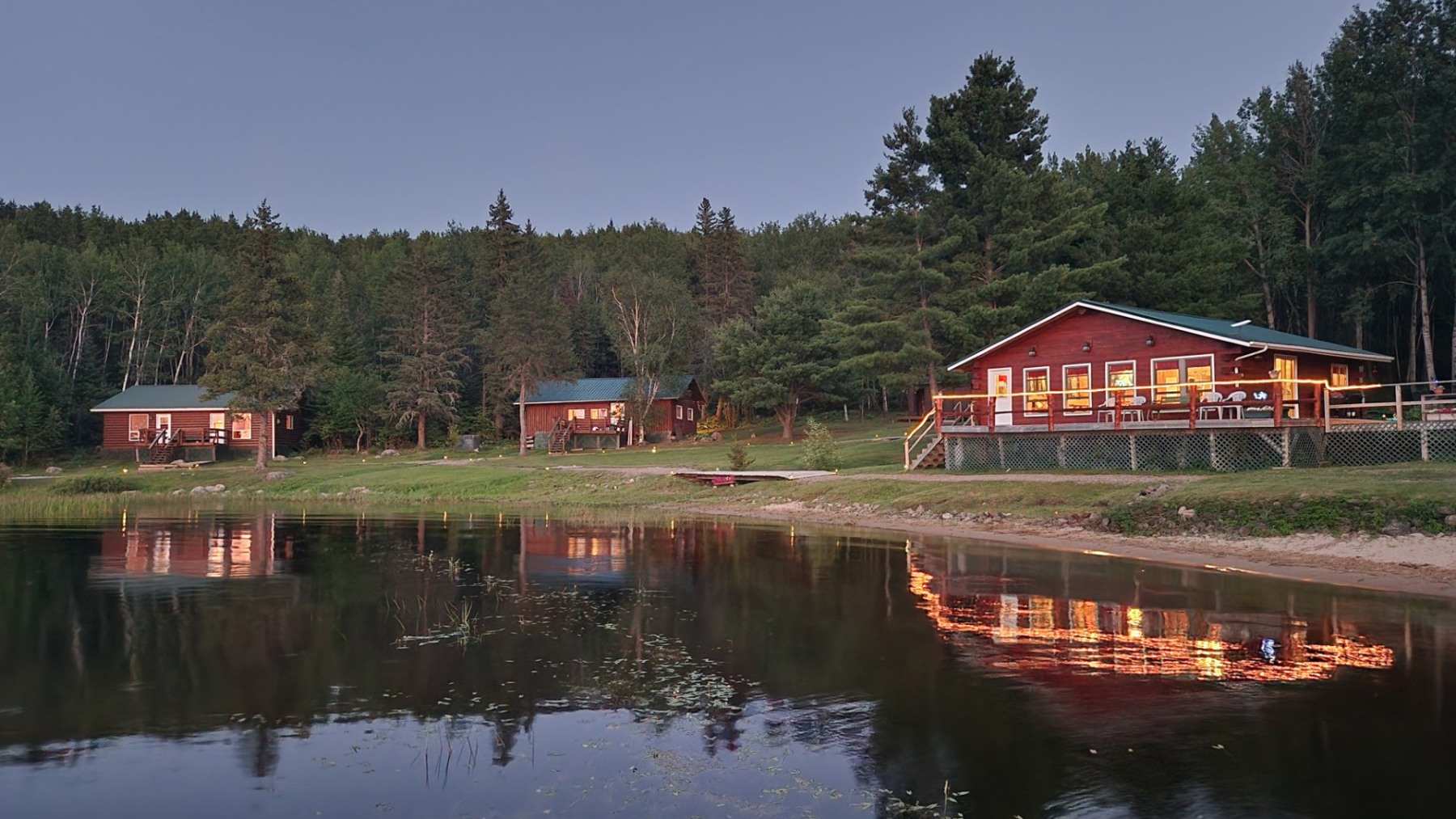 Deluxe Cabins – Deluxe Cabins