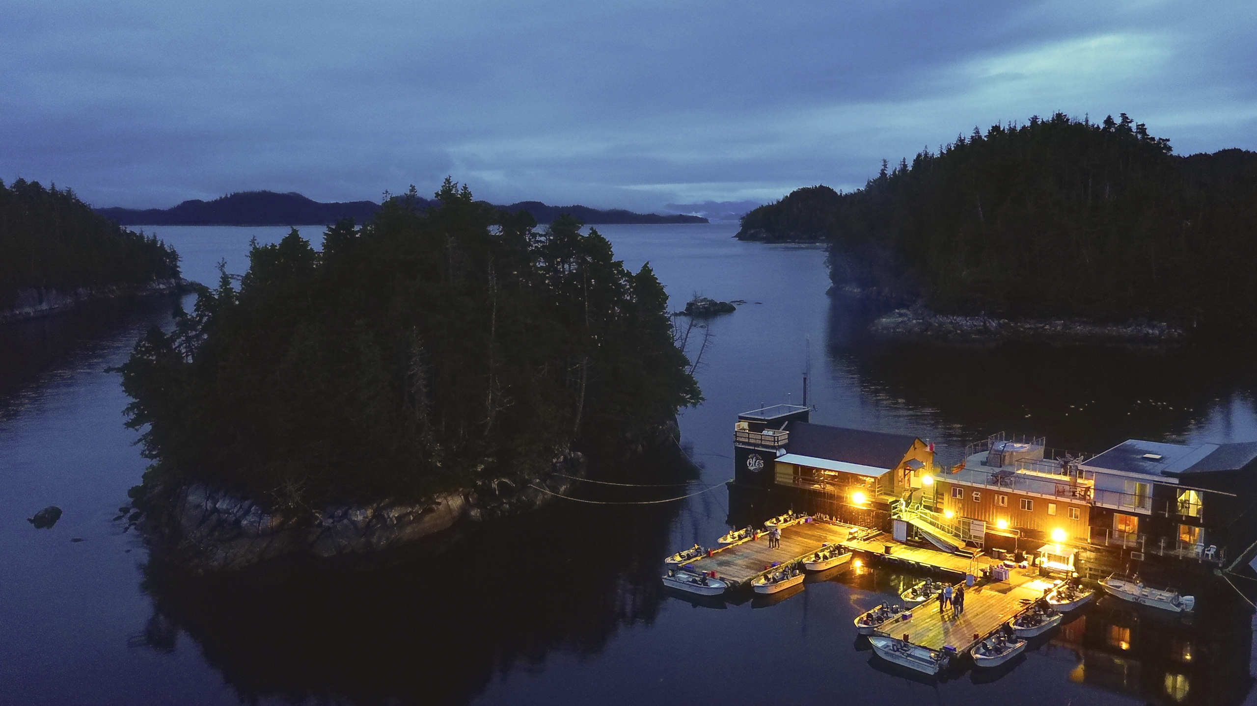 Ole's Lodge – Hakai Lodge