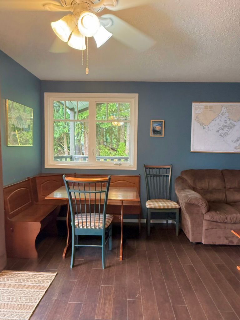Cabin 4 – Imperial Eagle Lodge & Charters