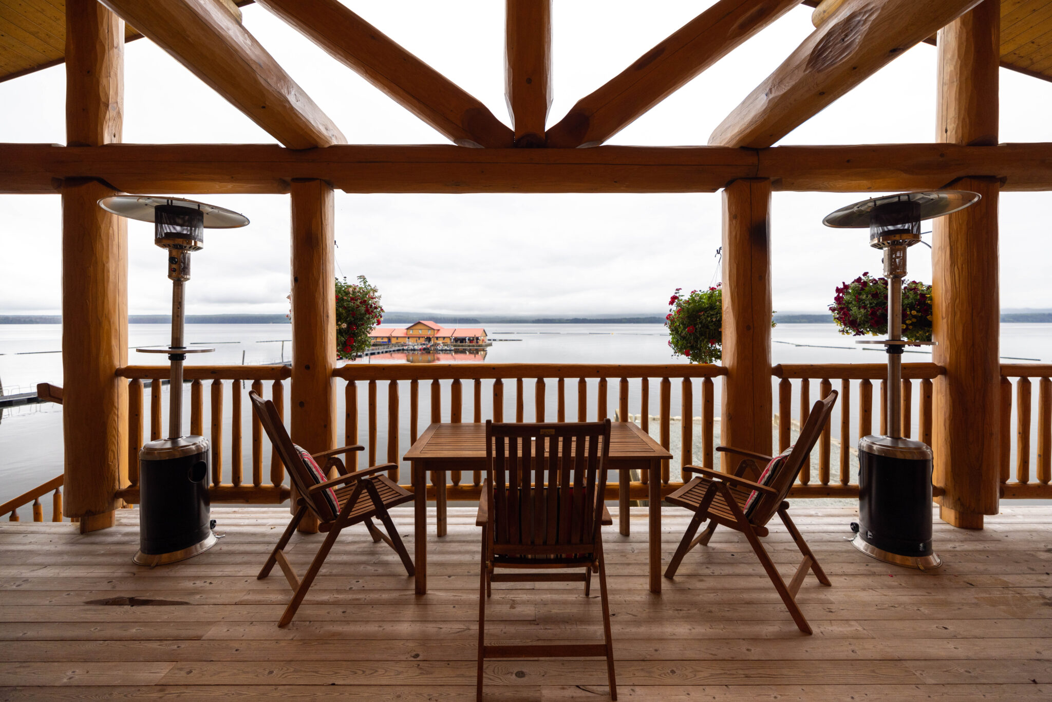 Cabin Totem House — Maude Island Fishing Retreat – Maude Island Fishing Retreat