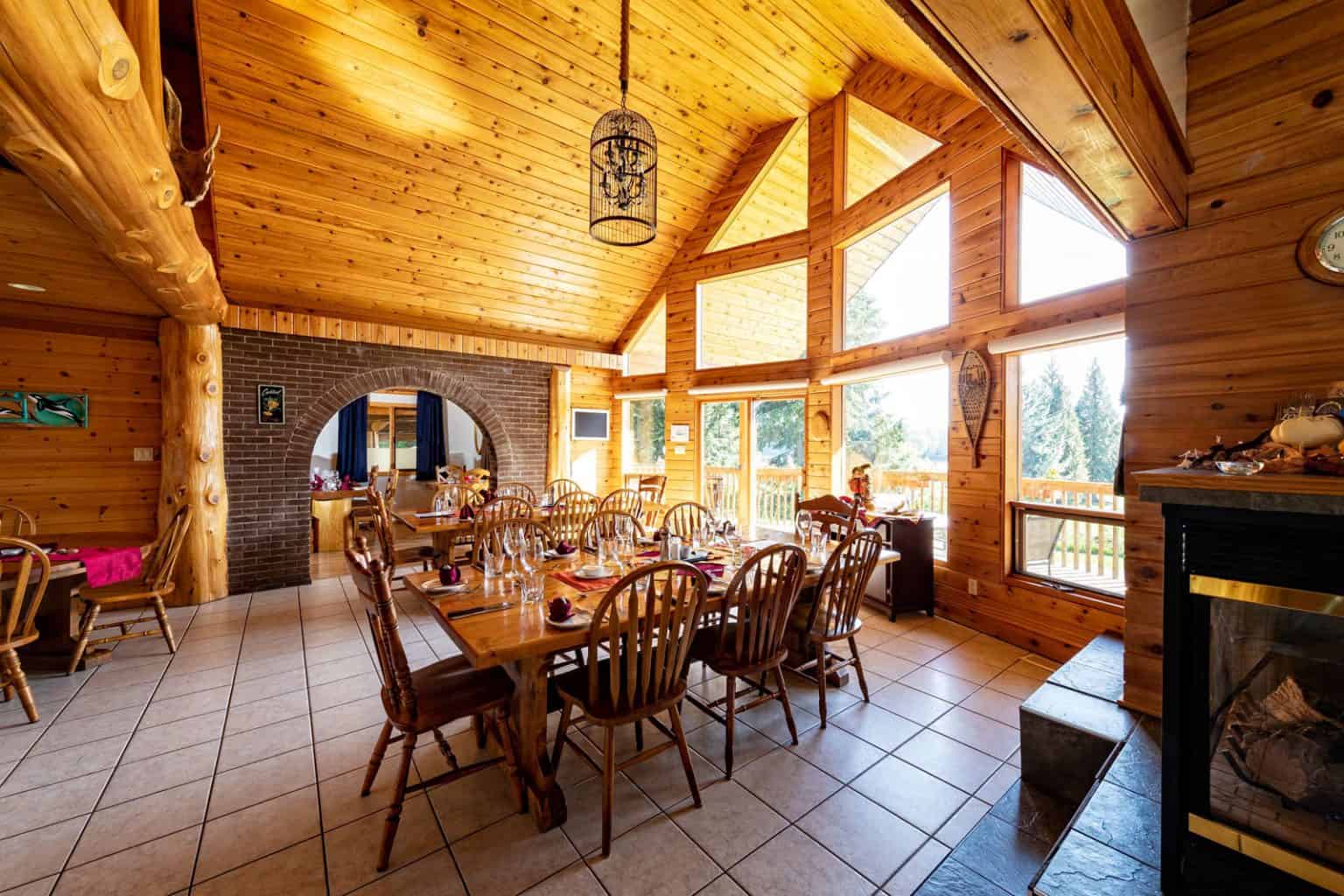 Chalet Yellow Cedar Lodge — Nicholas Dean Lodge – Nicholas Dean Lodge
