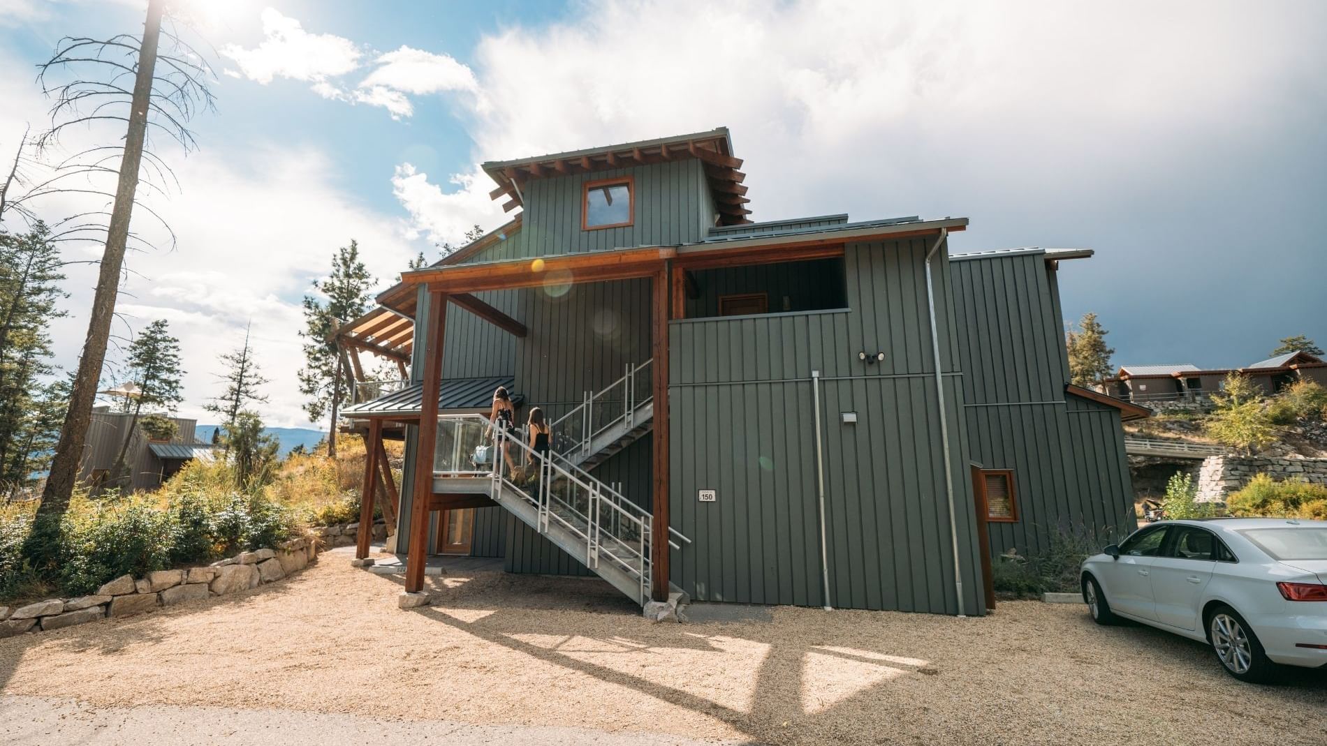 Cabin Two Bedroom South Bay Villa — Pacific Outback Resort – Pacific Outback Resort