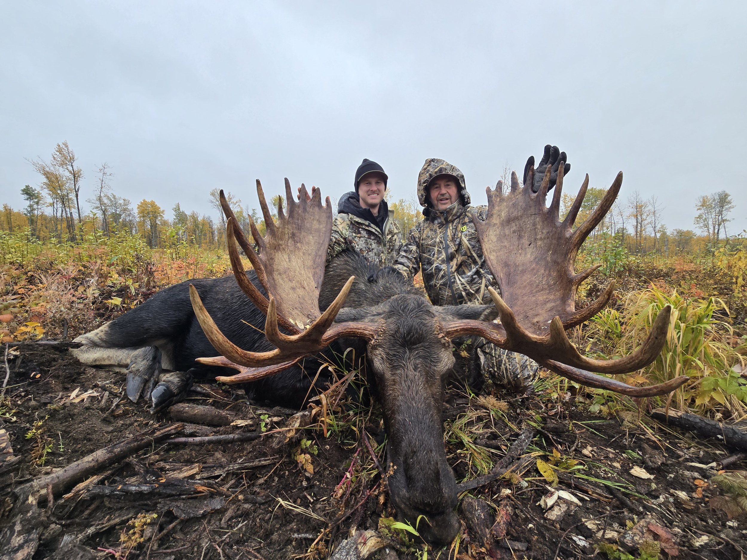 Camp de tentes prospecteur — Acorn Outfitting Adventures Ltd. – Acorn Outfitting Adventures Ltd.