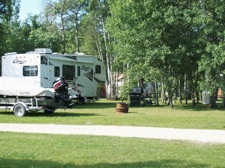 Emplacements de camping — Benson's Big Rock Camp & Campground – Benson's Big Rock Camp & Campground