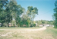 Emplacements de camping — Benson's Big Rock Camp & Campground – Benson's Big Rock Camp & Campground