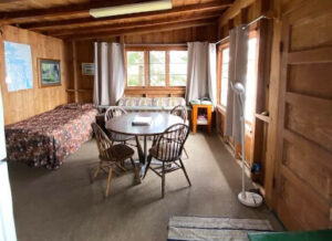 Chalet Spruce – Pine Point Lodge